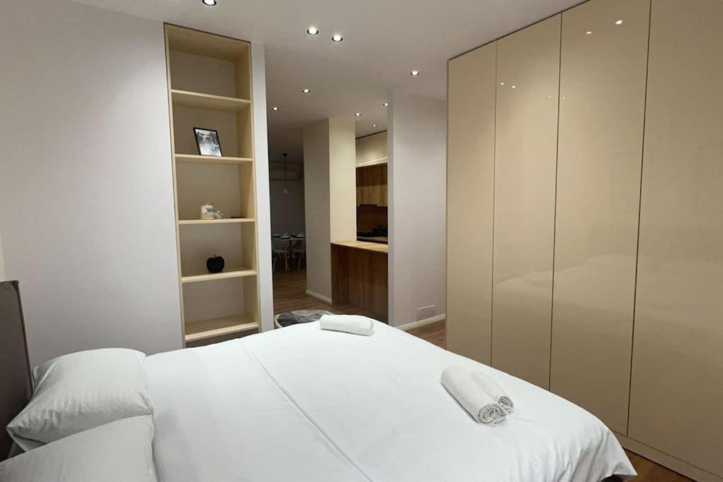 Fa Apartments At City Center 02 Тирана Экстерьер фото