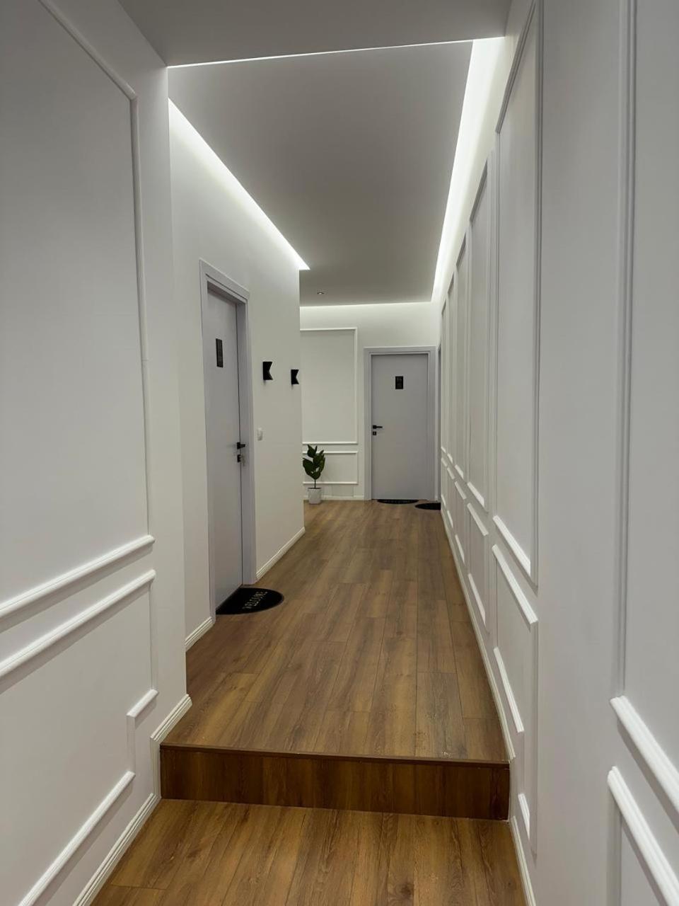 Fa Apartments At City Center 02 Тирана Экстерьер фото